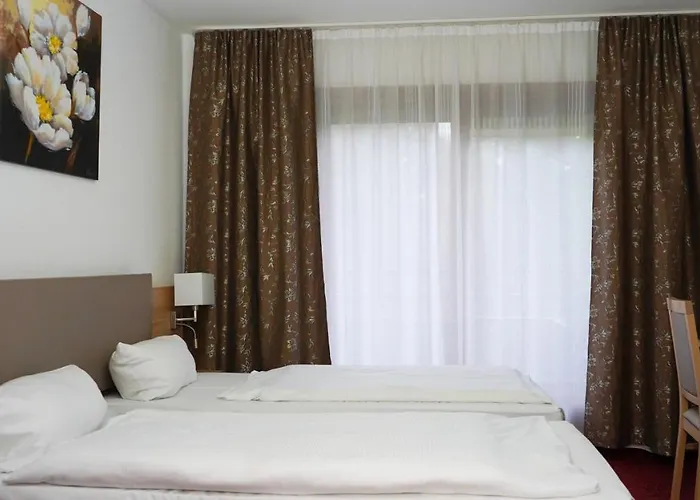 Hotel Itm Deutsches Haus 3*